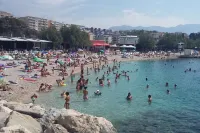 Apartments Studios 81