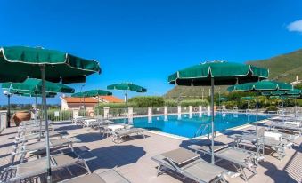 Hotel Ristorante Borgo la Tana