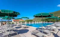 Hotel Ristorante Borgo la Tana - Ocean View