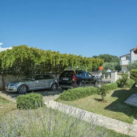 Villa in Peroj with Pool