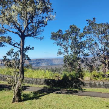 ホテル周辺 ボルケーノ ハウスの写真