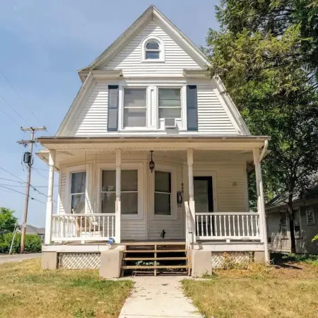 Victorian Home Sleeps 10 Fenced 4Br Full Kitchen Steps2 Ycp