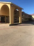 ريد كراون إن