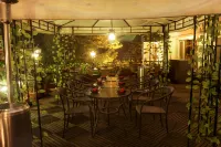 ホテル ポロ タワーズ シロン のホテル