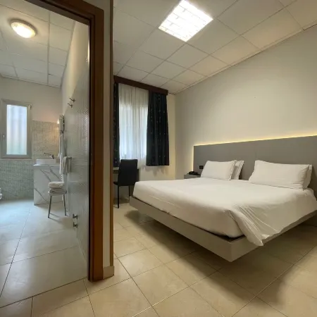 Hotel Leonardo