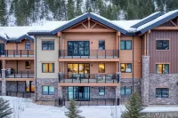 Luxe, Near Vail w/ Outdoor Oasis, Pool, & Game Room Alpine Oasis at Frontgate