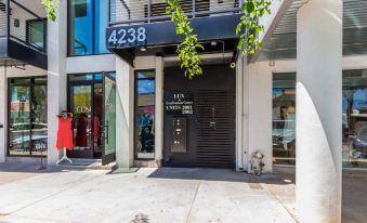 LUX City View Studio Old Town Gym Balcony