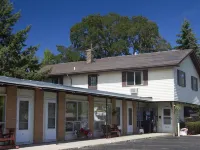 Villa Moderne Motel Hotels in Charlevoix