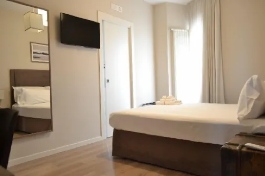 กัตโต บิอันโก เลแตร์ราซเซ