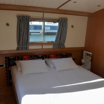 Tagus Marina Hotels near Nations Park Cableway