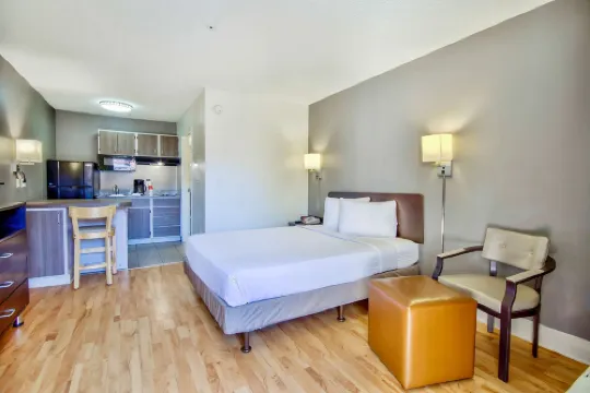 Studio 6 Phoenix, AZ - Deer Valley