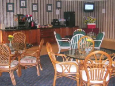 Econo Lodge Hotels in High Point