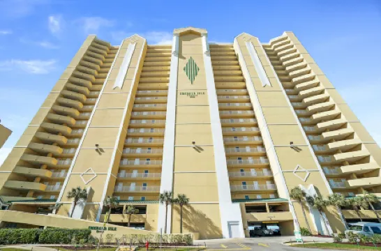 Emerald Isle by Panhandle Getaways