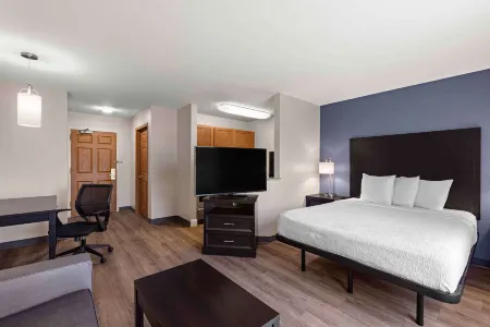 Extended Stay America Suites - St Louis - Fenton Отели в г. Хай Ридж Тауншип