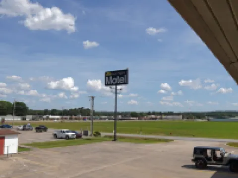 Southern Nights Motel Hotels in Waldron