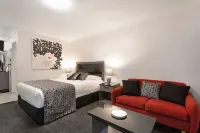 Alabaster Motor Inn Hotels in Taree