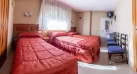 Pensión Isabel by Vivere Stays Hotels in La Armuña