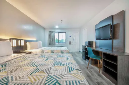 Motel 6 Texarkana, TX Отели в г. Тексаркана