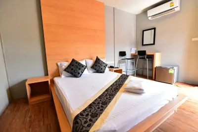 Love Box Resort Các khách sạn ở Bang Kaeo