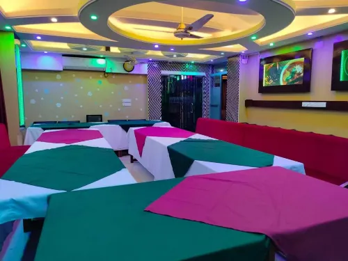 Wood Burn Hotel Hotels in Bogra