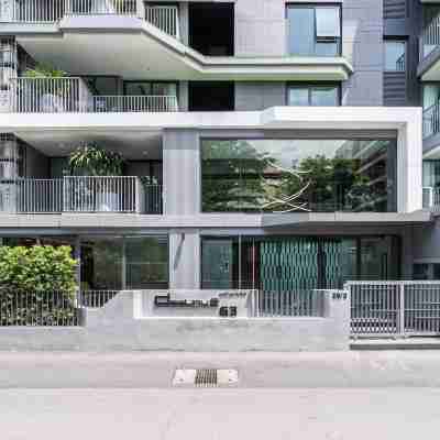 Destiny63 Ekamai Apartment Hotel Exterior