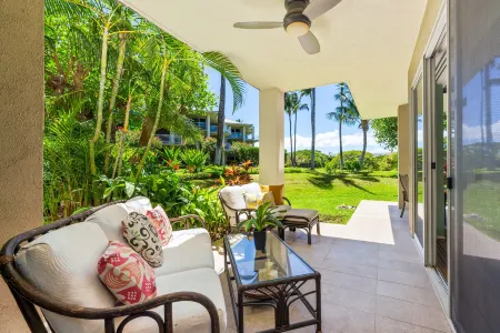 Hilton Pool Pass Luxe Waikoloa Villa Walk to Beach Отели в г. Остров Гавайи