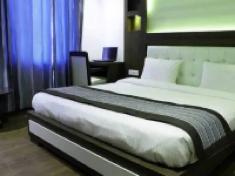 Hotel Opulence Hotels in Pathankot