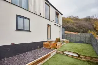 Host & Stay - Watch House