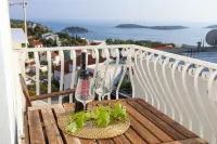 Stella Maris - Penthouse, Hvar
