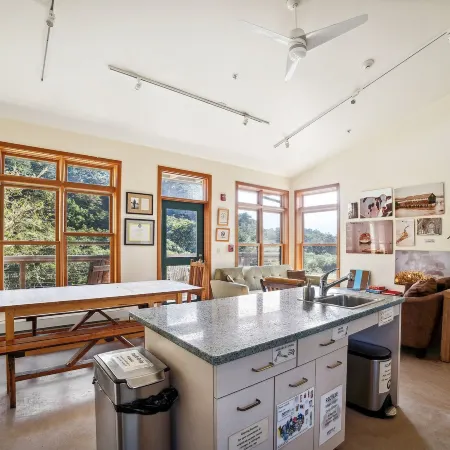 Limantour Lodge
