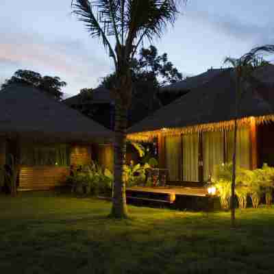 Mali Resort Sunrise Beach Koh Lipe Hotel Exterior