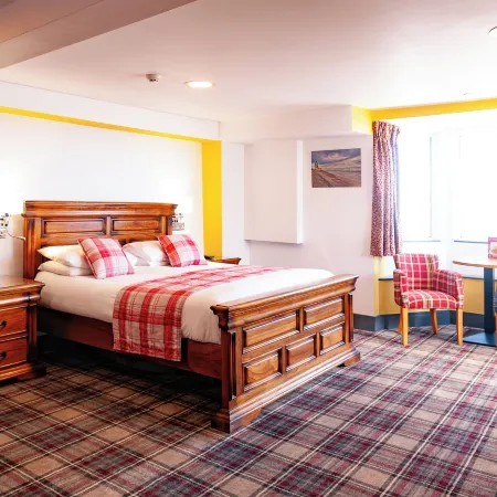 Claxton Hotel