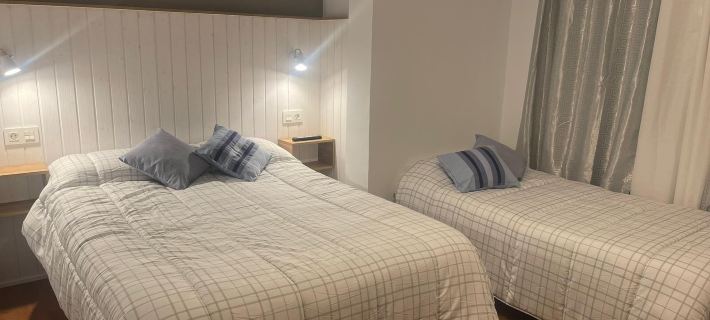 Hostal Julio Cesar Hotels in Comarca de Leon
