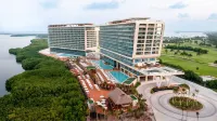 Hyatt Vivid Grand Island Adults Only All-Inclusive Hotels near Boulevard Kukulkan Cancun, QROO