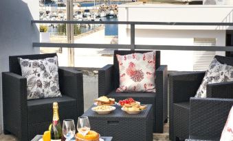 "Sul Mare" Luxury House San Foca with Air Conditioning and Wi-Fi