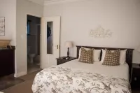 African Sands B&B Hotels in Kingsburgh