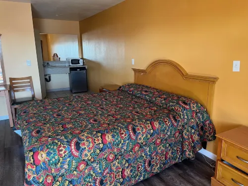 Palm Tree Inn Hotels in Van Nuys