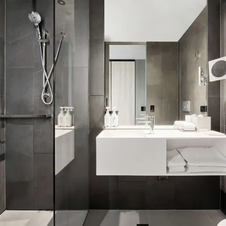 Vibe Hotel Melbourne Docklands