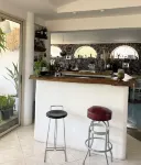 Black Market Hotel - bar