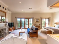 Strathearn Park Lodge Hotels in Scone
