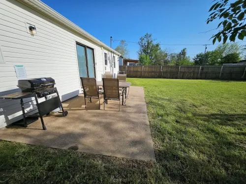 Less than 5 mins from Fort Sill - Sleeps 8