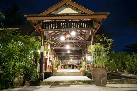 Am Samui Resort Taling Ngam Отели рядом с достопримечательностью «Пляж Липа Ной»