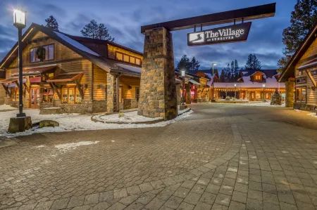 Cozy Outdoor Oasis with Fireplace - Inviting Rustic Retreat