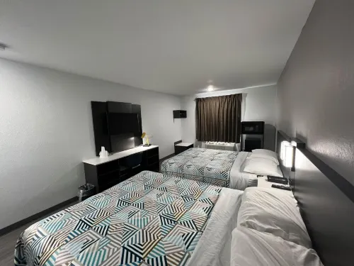 Motel 6 Altoona, IA - des Moines East Hotels in Altoona