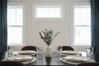 The Designers Apartment - 5 Minutes to Downtown Hotels in Binghamton