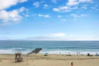 Spectacular Ocean Views and Spacious Decks - Charming Coastal Haven