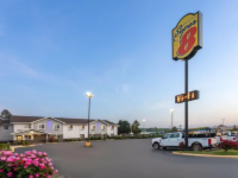 Super 8 by Wyndham South Boston VA Hotels in Halifax County