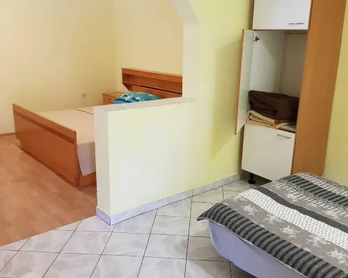 Lantana ex Villa Americana Hotéis em Karlobag