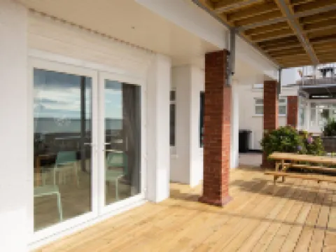 Beautiful Beachfront House Wth Balcony & Sea Views Hotels in Bognor Regis
