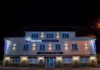 The Originals City, le Relais des Carnutes Brezolles Verneuil Sur Avre - parking